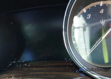 2014 Maserati Quattroporte S Q4 из США, поврежденный, VIN ZAM56RRA2E1110209